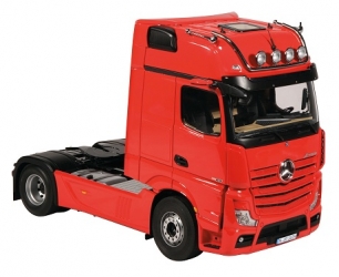 1024/10 Mercedes-Benz Actros GigaSpace 4x2 red 1:18